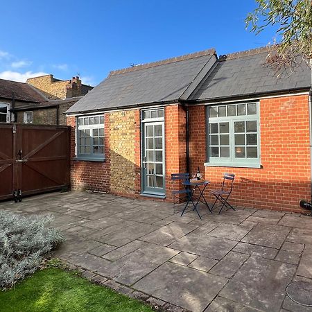 Forge Cottage - Pretty 1 Bedroom Cottage With Free Off Street Parking 伦敦 外观 照片